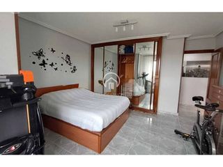 Piso en venta en Villamayor