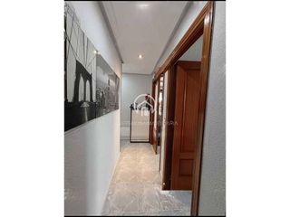 Piso en venta en Villamayor