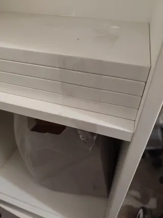 Armario de baño blanco