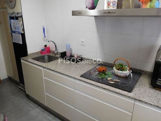 Piso en venta en Os Mallos - San Cristóbal en Coruña (A)