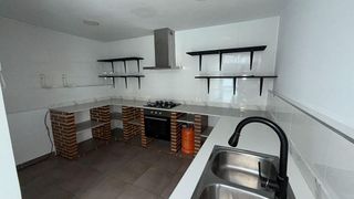 Piso en venta en Los Ángeles en Alicante