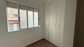 Piso en venta en Los Ángeles en Alicante