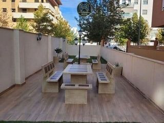 Piso en venta en Renfe - Bulevar 1º y 2º Fase en Jaén