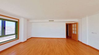 Piso en venta en Centro - La Vega Alta en Arrecife