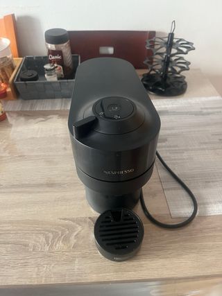 Cafetera Nespresso DeLonghi Vertuo Negra