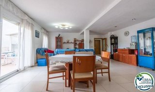 Piso en venta en Els Grecs - Mas Oliva en Roses