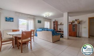 Piso en venta en Els Grecs - Mas Oliva en Roses
