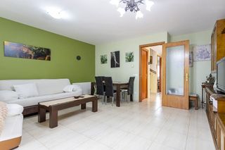 Casa adosada en venta en Caldes de Malavella