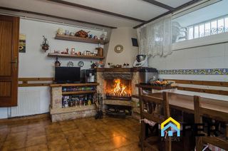 Casa adosada en venta en El Puntal en Laredo