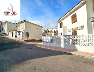 Casa adosada en venta en Zona Playa de la Concha en Oropesa del Mar/Orpesa
