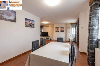 Casa adosada en venta en Ogíjares