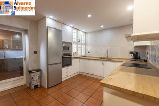 Casa adosada en venta en Ogíjares