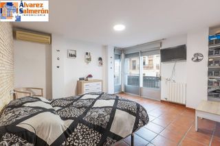 Casa adosada en venta en Ogíjares