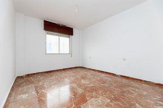 Casa adosada en venta en Huétor Vega