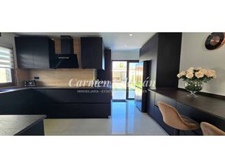 Chalet en venta en Caleta de Fuste en Antigua