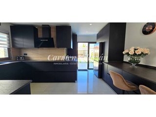 Chalet en venta en Caleta de Fuste en Antigua