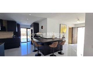 Chalet en venta en Caleta de Fuste en Antigua