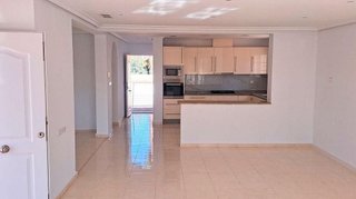 Chalet en venta en Catral
