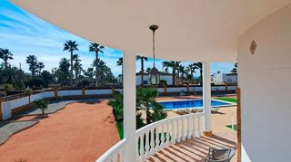 Chalet en venta en Catral