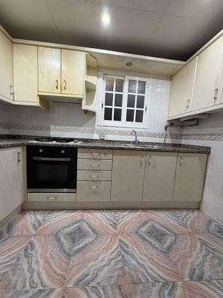 Piso en venta en Montigalà -Sant Crist en Badalona