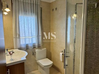Casa adosada en venta en Santa Clara-Caputxins-Hospital en Vic