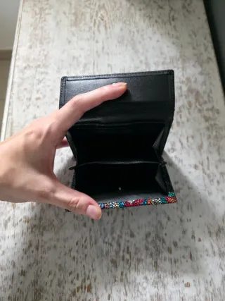 Cartera multicolor con cierre