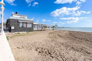 Piso en venta en Parque Ayala - Jardín de la Abadía - Huelín en Málaga