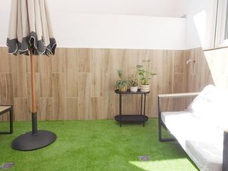 Piso en venta en La Goleta - San Felipe Neri en Málaga