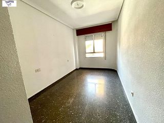 Piso en venta en San Antonio Abad - Polígono San Antón en Albacete