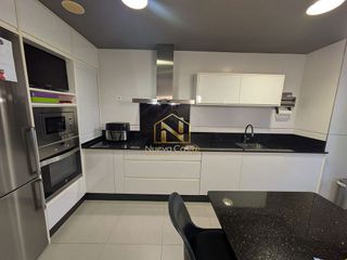 Piso en venta en Portillejo - Valdegastea en Logroño