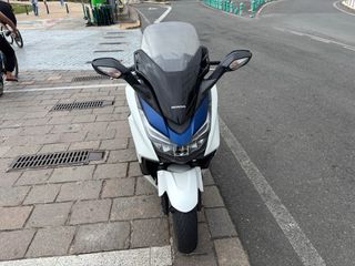 Honda Forza 125