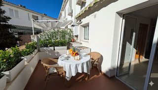 Casa adosada en venta en Rocafort