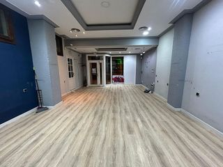 Local comercial en alquiler en Salvador Allende en Zaragoza