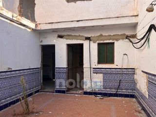 Casa adosada en venta en Puebla de Cazalla (La)