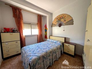 Chalet en venta en Linares