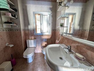 Chalet en venta en Linares