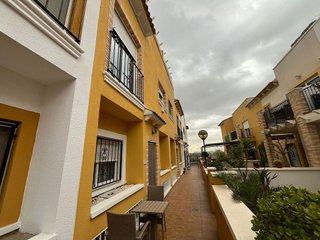 Casa en venta en Catral