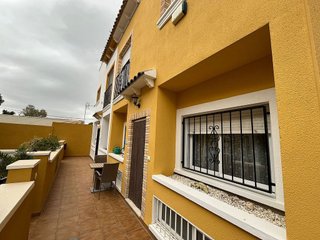 Casa en venta en Catral