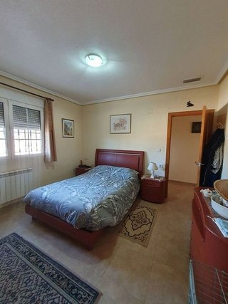 Casa en venta en Crevillent