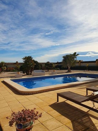 Casa en venta en Crevillent