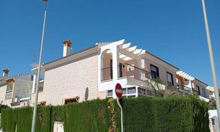 Chalet en venta en Zona Pueblo en Pilar de la Horadada