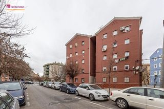 Piso en venta en Barrio de Zaidín en Granada
