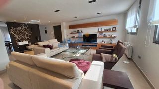 Piso en venta en Zona Piscinas en Burriana