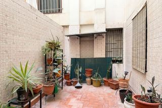 Piso en venta en Marxalenes en Valencia
