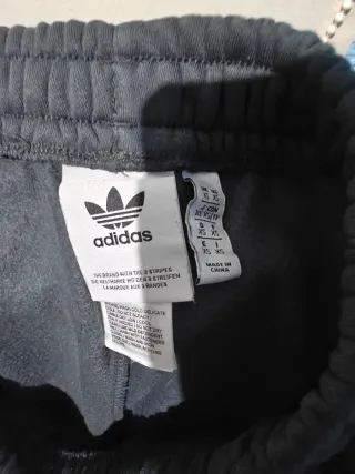 Conjunto Real Madrid Adidas Beige Gris ,