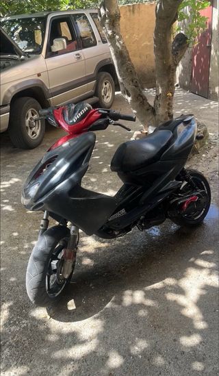 Yamaha Aerox 50cc Scooter