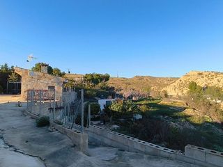 Chalet en venta en Crevillent