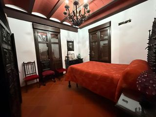 Casa adosada en venta en Sanlúcar la Mayor