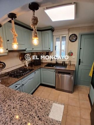 Casa adosada en venta en Urbanizaciones en Guardamar del Segura