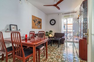 Piso en venta en El Poble Sec - Parc de Montjuïc en Barcelona